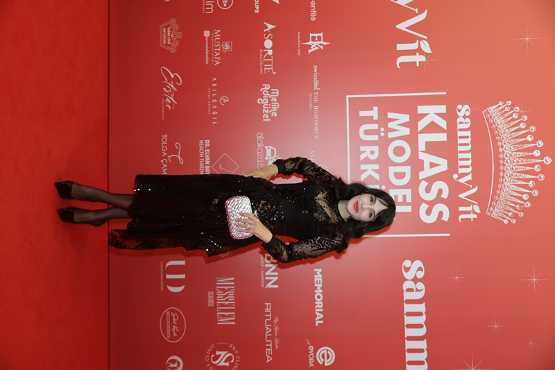 Sammyvit Klass Model Türkiye 2025 :  ��kl�k Ve Zarafet  Gecenin �mzas� Oldu